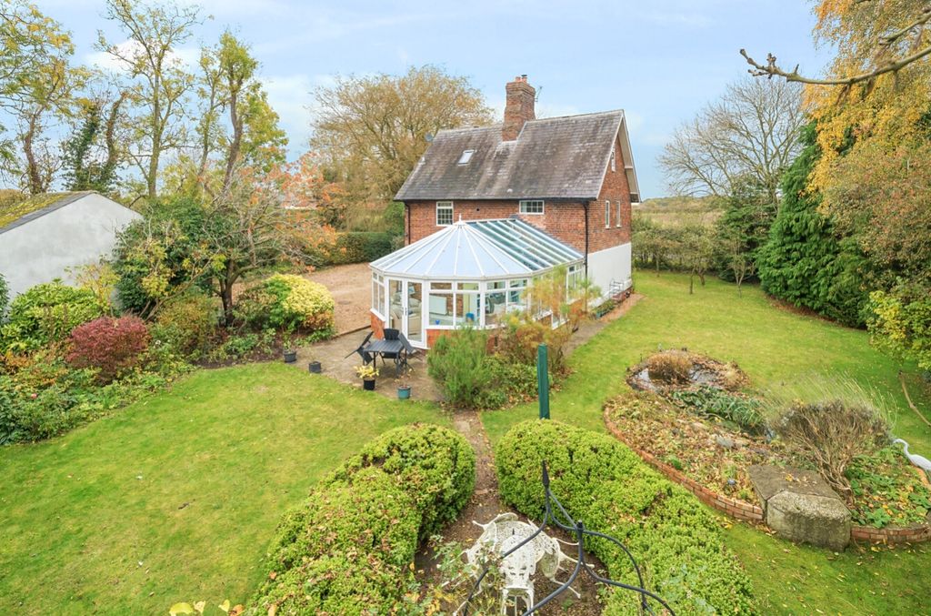 Property photo 1 of 25 1203962 (2)