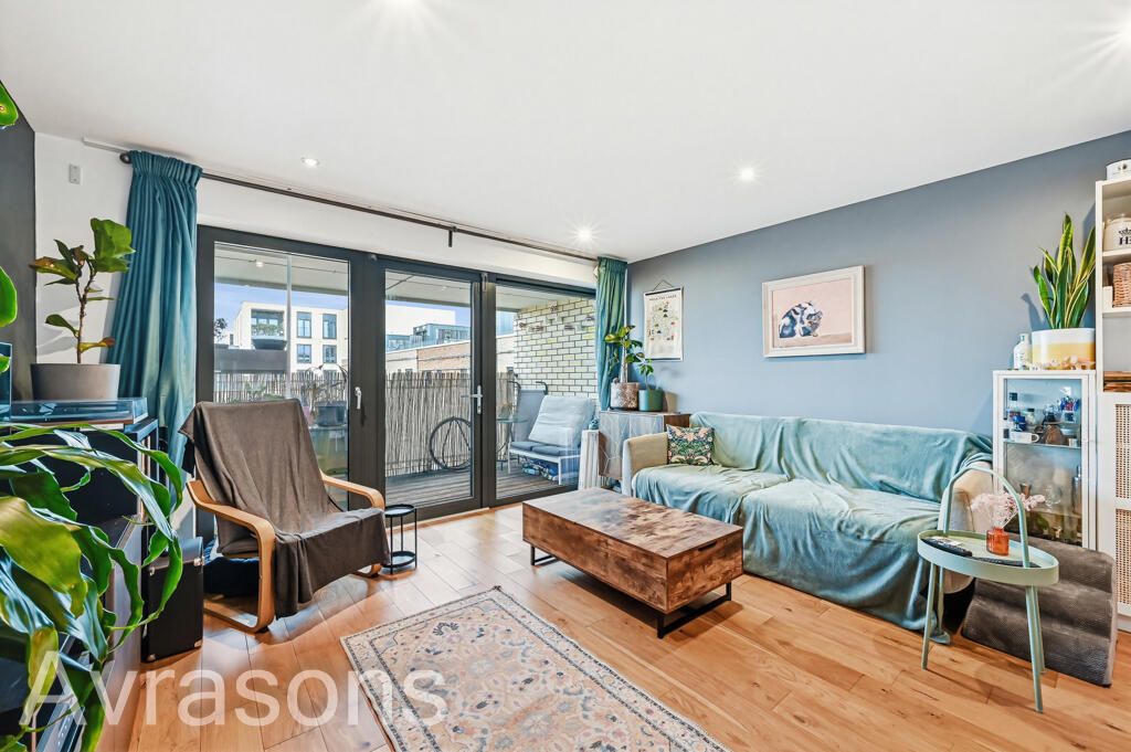 Property photo 2 of 15 Living Room