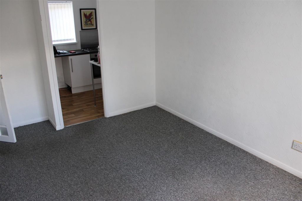Property photo 3 of 6 Img_0148.Jpg