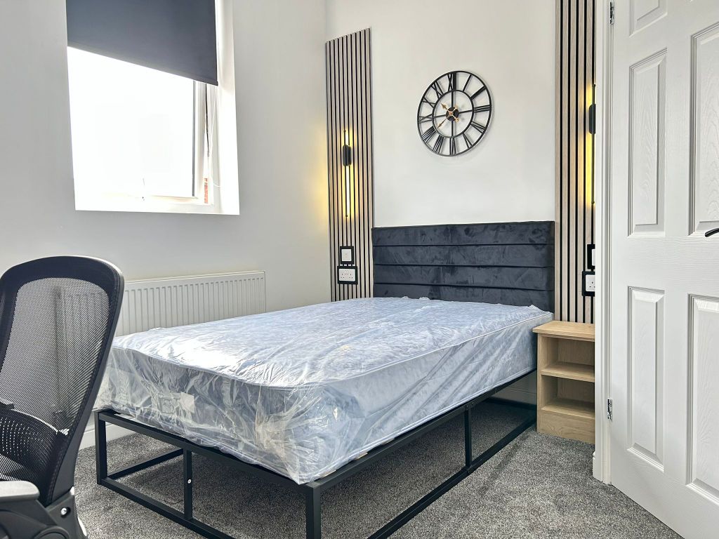 Property photo 1 of 4