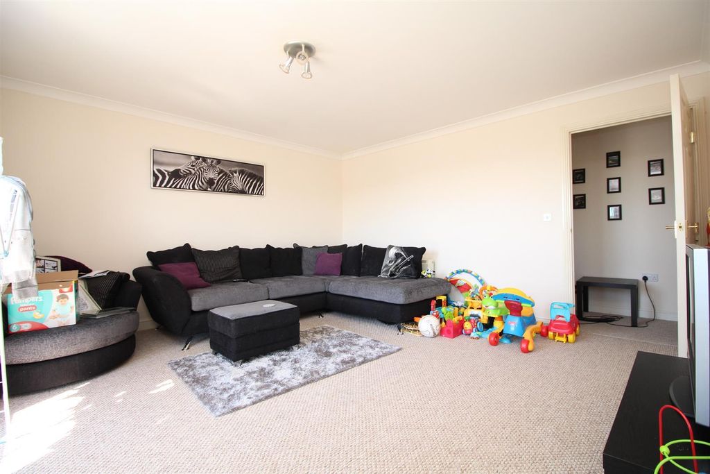 Property photo 2 of 7 74Rmd.Jpg