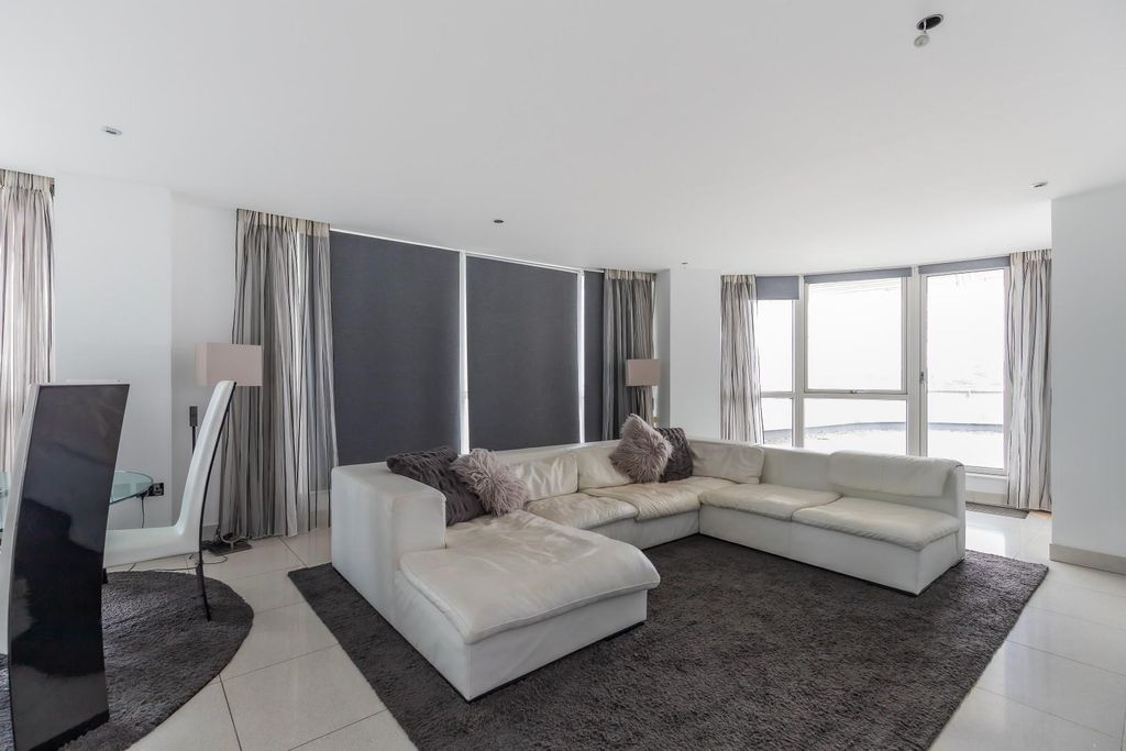 Additional image 9 of 3 bed flat for saleFerry Road, Cardiff CF11