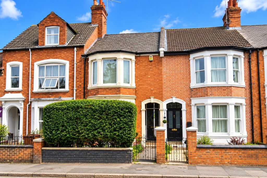 Property photo 1 of 21 Picture No. 32