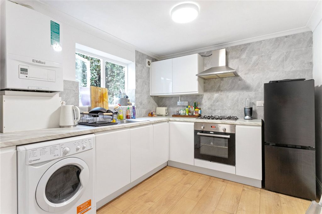Property photo 1 of 11 Picture No. 07
