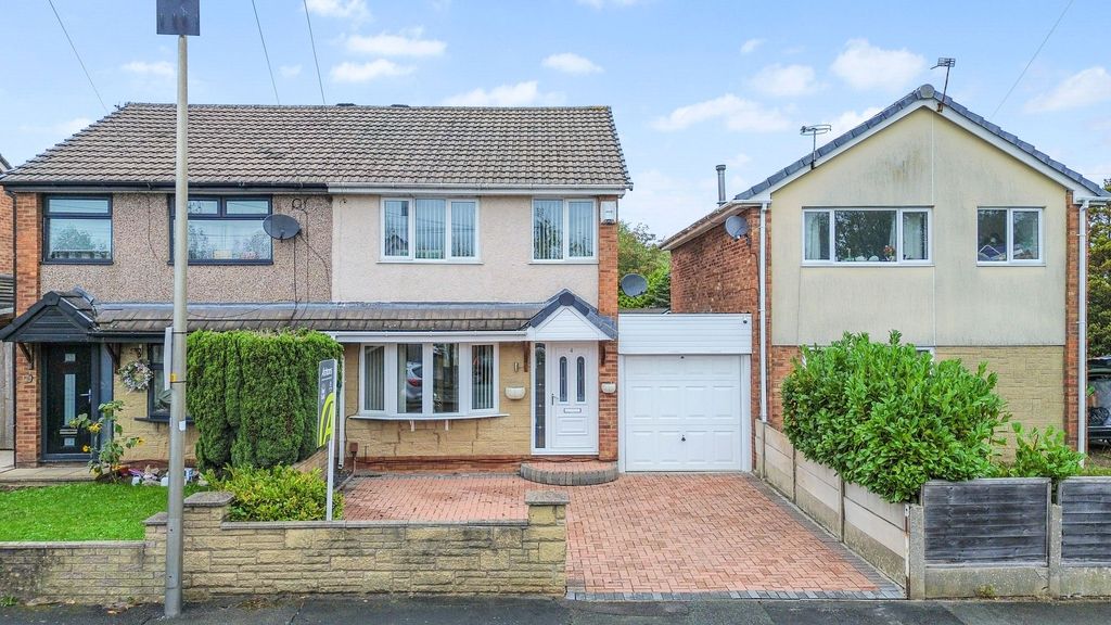 Property photo 1 of 22