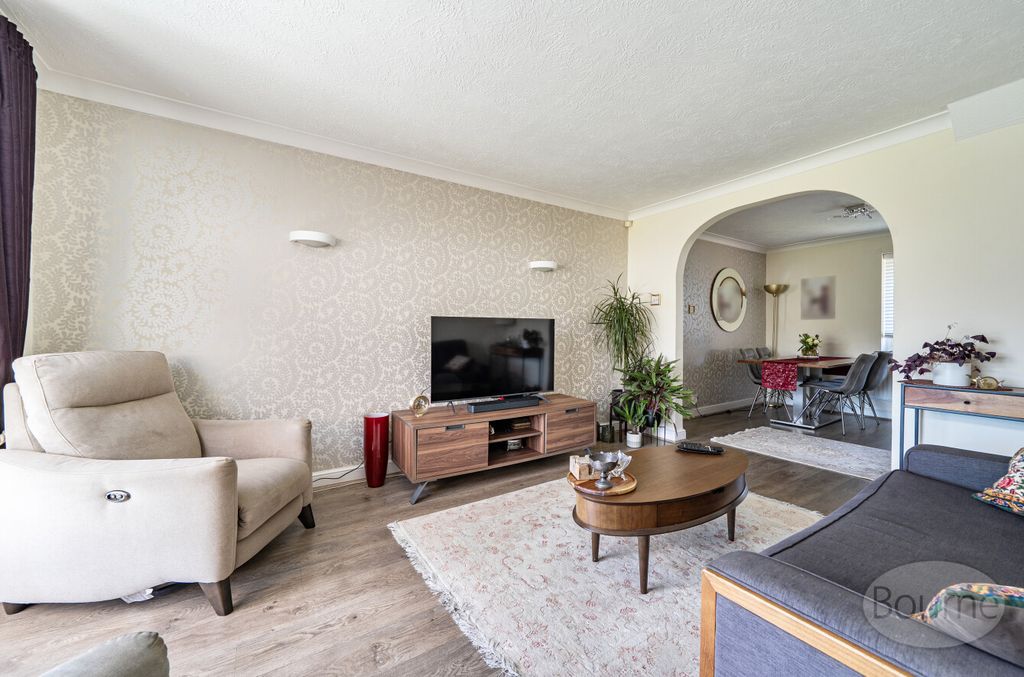 Property photo 3 of 22 5Ab548cd-80Ea-443...