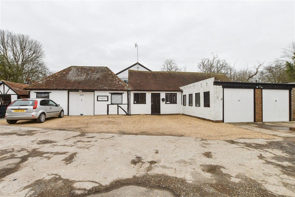 Property photo 3 of 21 Workshop/Outbuildings