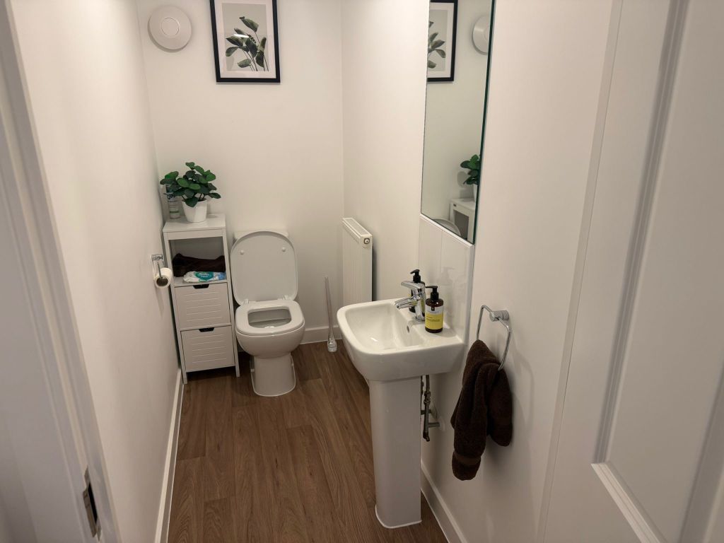 Property photo 3 of 8