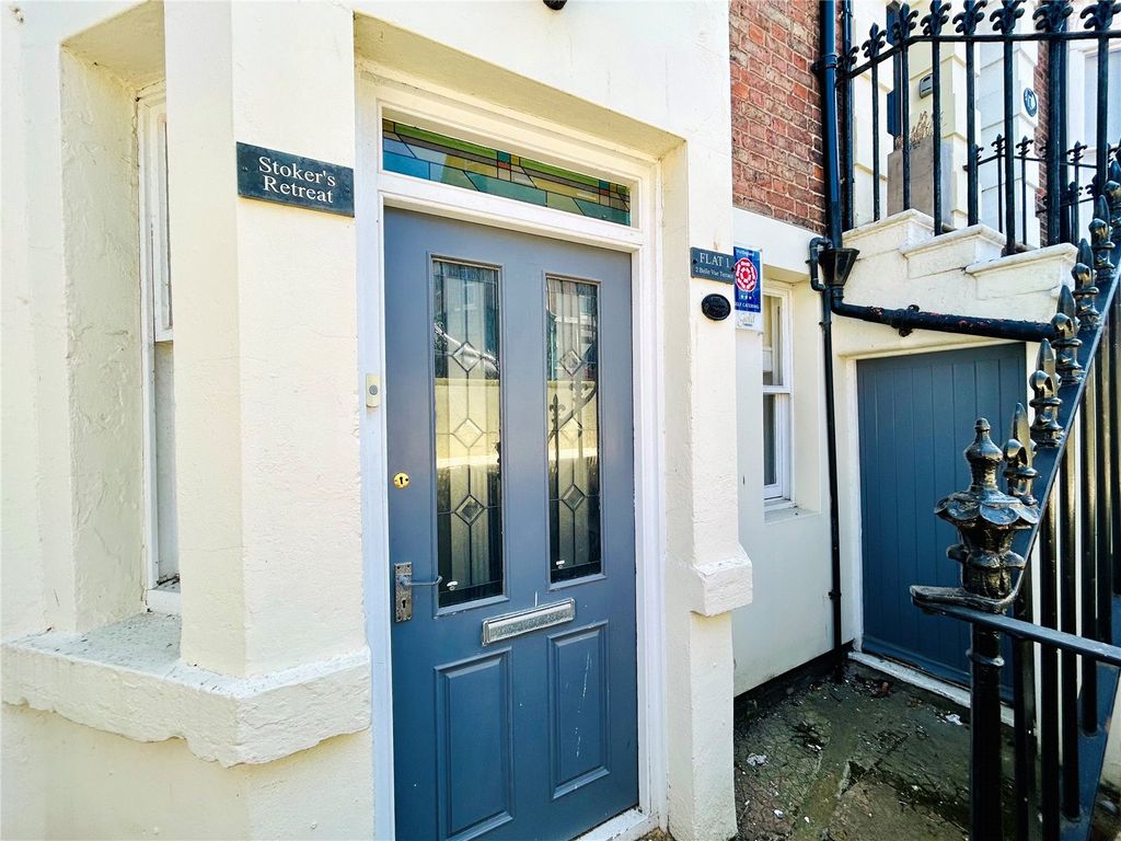 Property photo 1 of 10 Picture No. 12