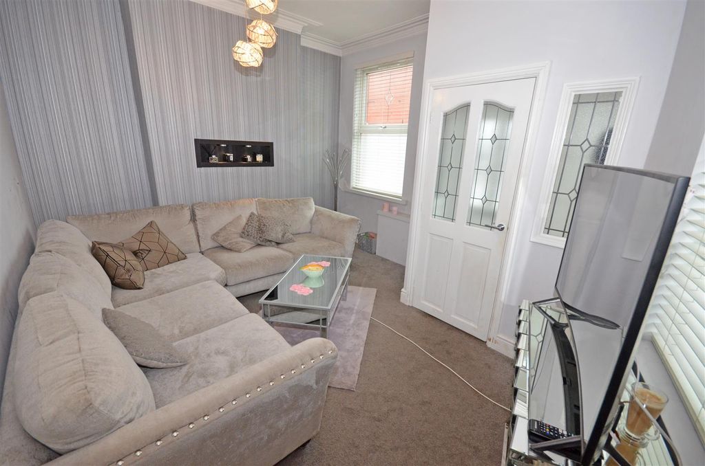 Property photo 2 of 22 01A.Jpg