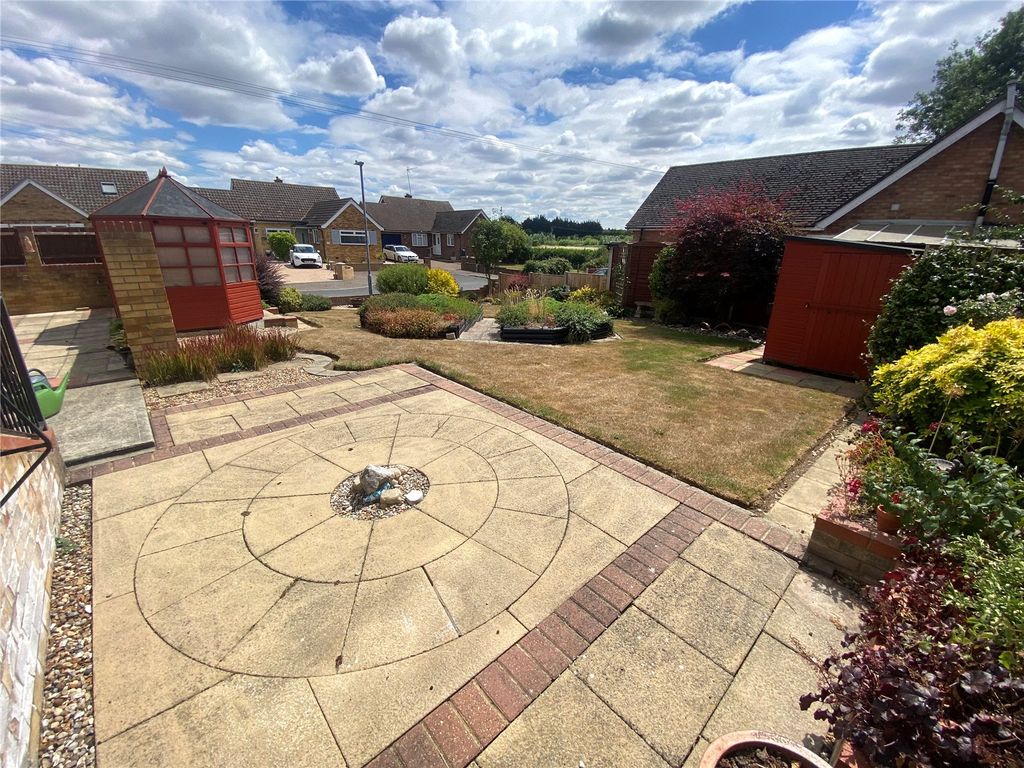 Property photo 3 of 5 Garden
