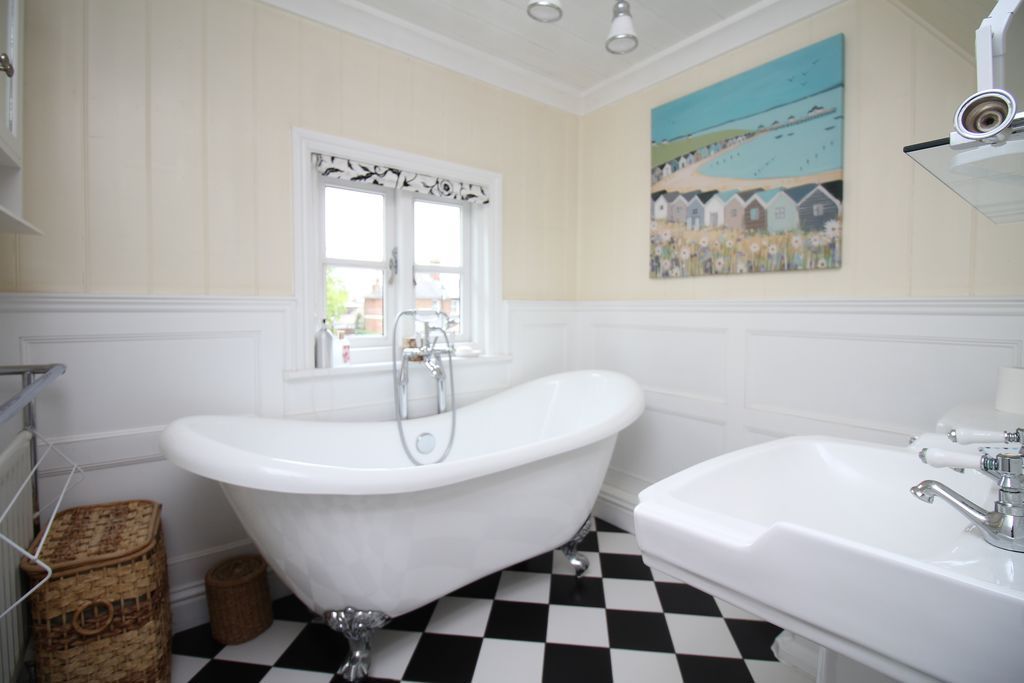 Additional image 5 of 3 bed detached house for saleMount Pleasant, Hildenborough TN11
