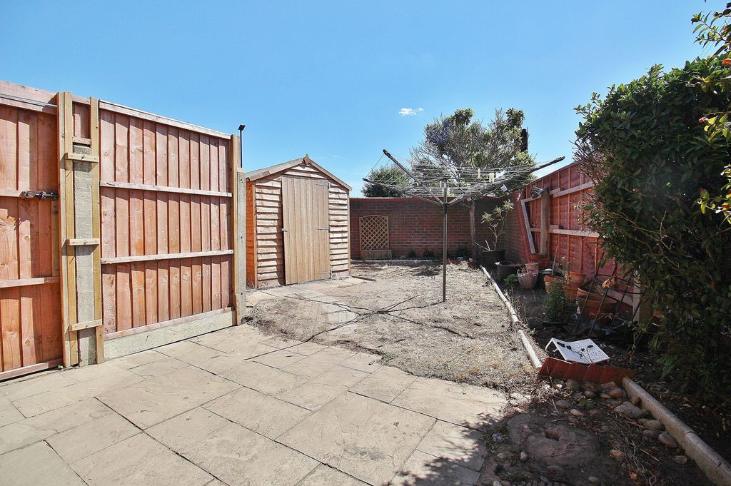 Property photo 3 of 10
