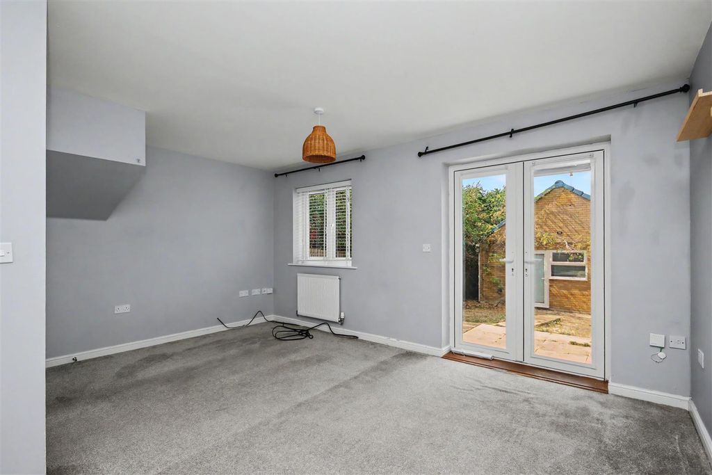 Property photo 3 of 15 Img_9049.Jpg