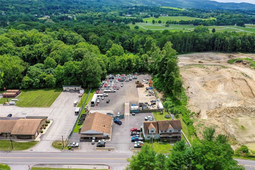 Property photo 2 of 24 <Alttext/>