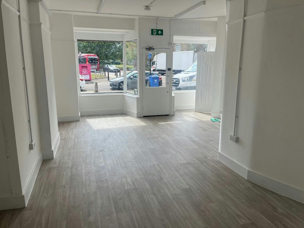 Property photo 2 of 5 Internal.Jpg