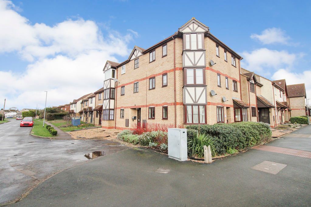 Property photo 1 of 6 Photo 6