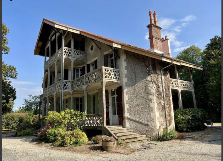 Property photo 1 of 22