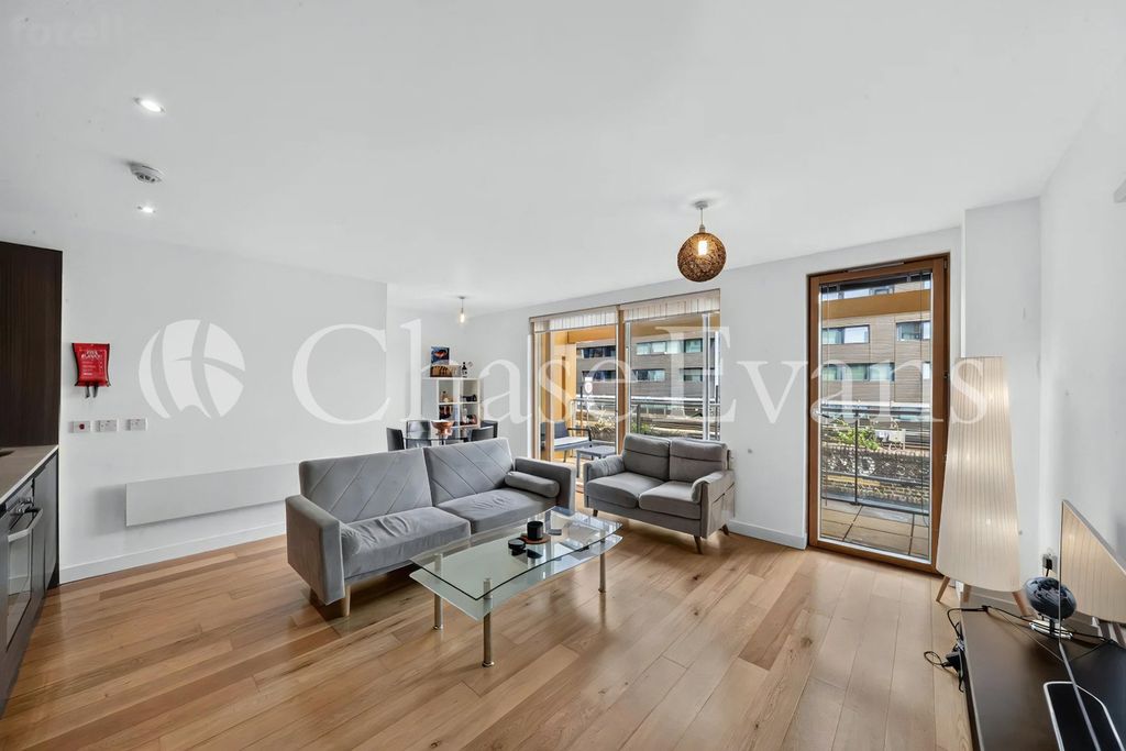 Property photo 1 of 17 Living