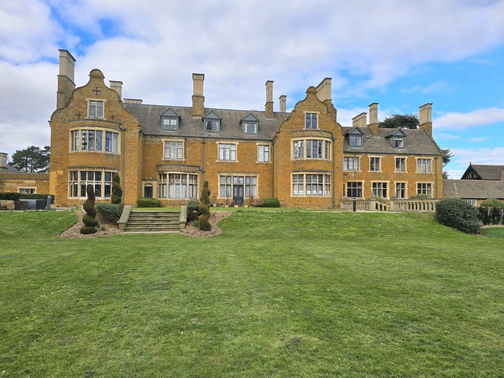 Property photo 1 of 16 Photo 19