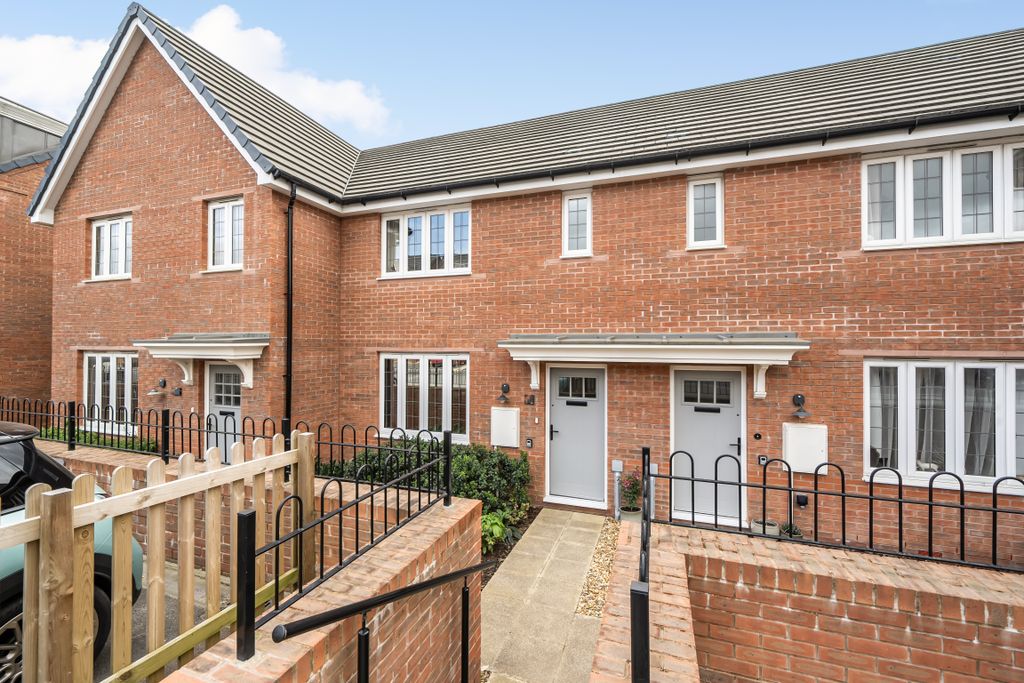 Property photo 1 of 18 1441215-1-69d7Db05Dd627