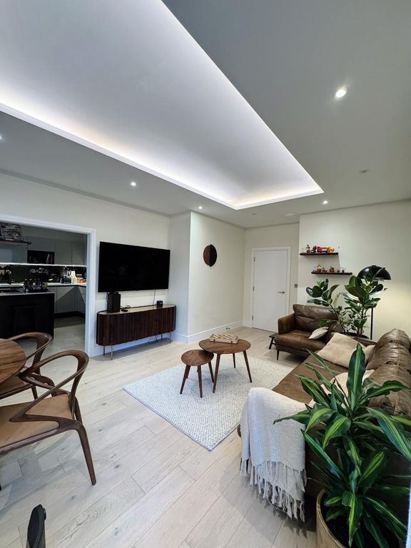 Property photo 1 of 13 Photo-2025-11-12-14-21-56