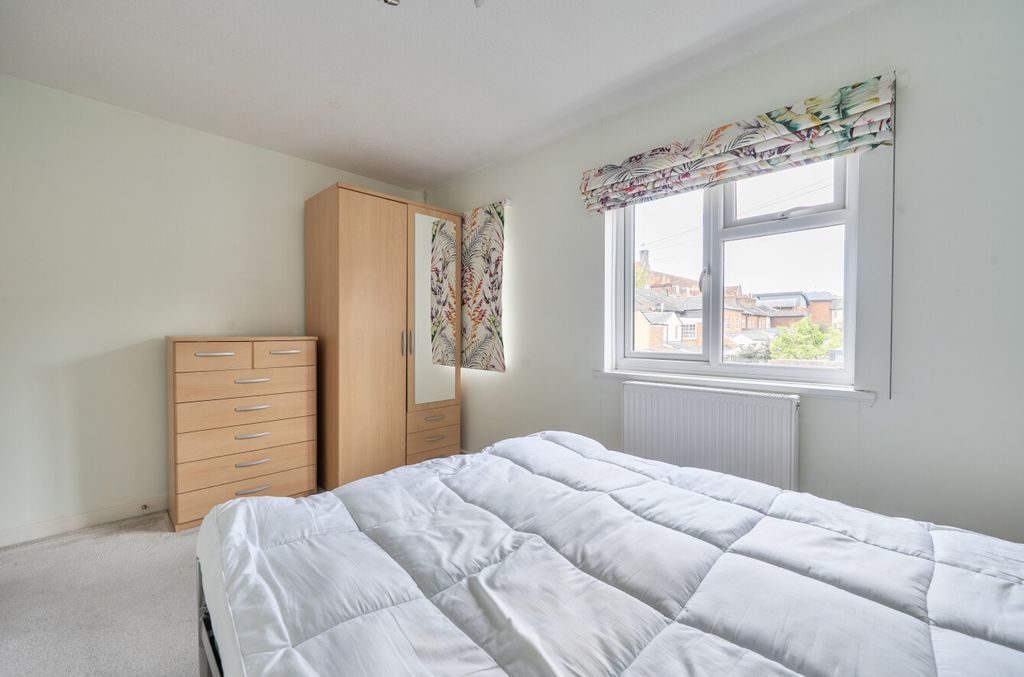 Property photo 3 of 9 1470827-7-6A291Eb...