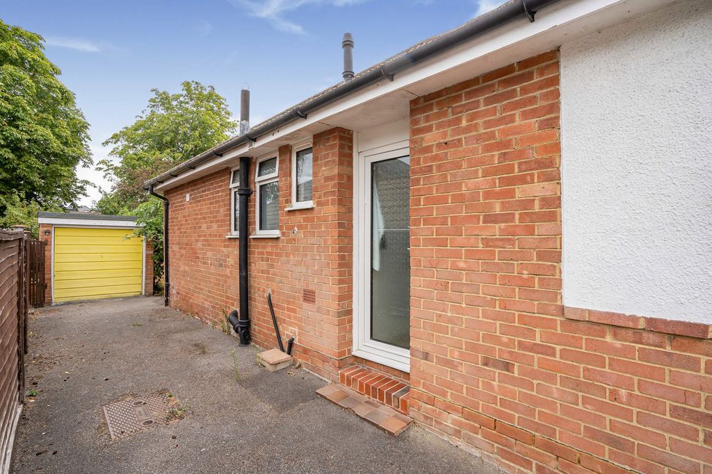 Property photo 2 of 25 16_90396