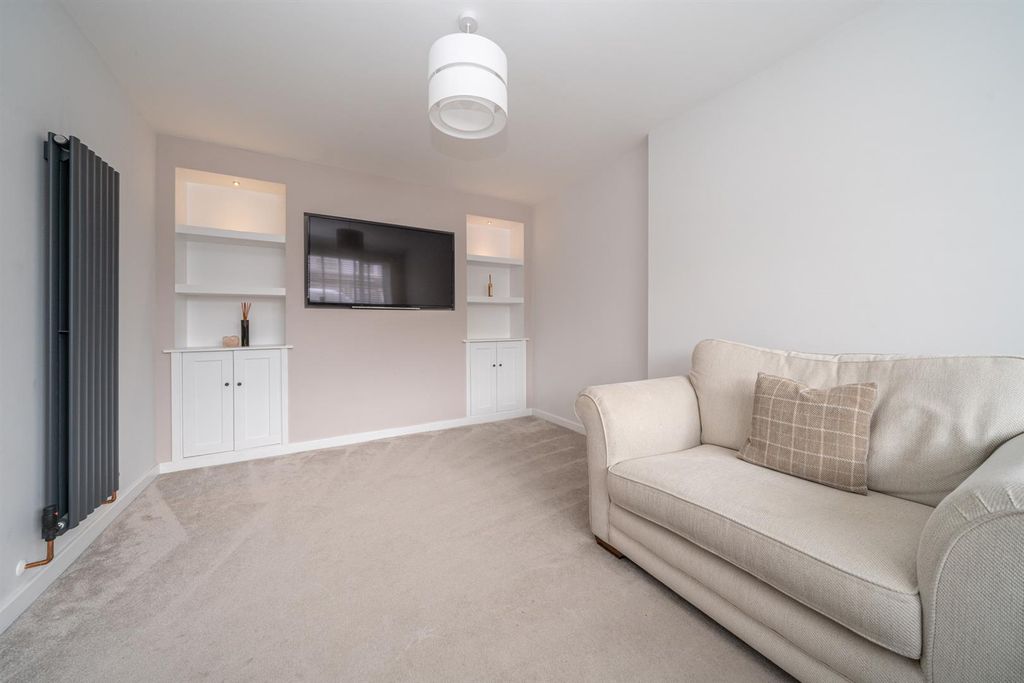Property photo 3 of 15 3-Sarratt-Ave-2.Jpg