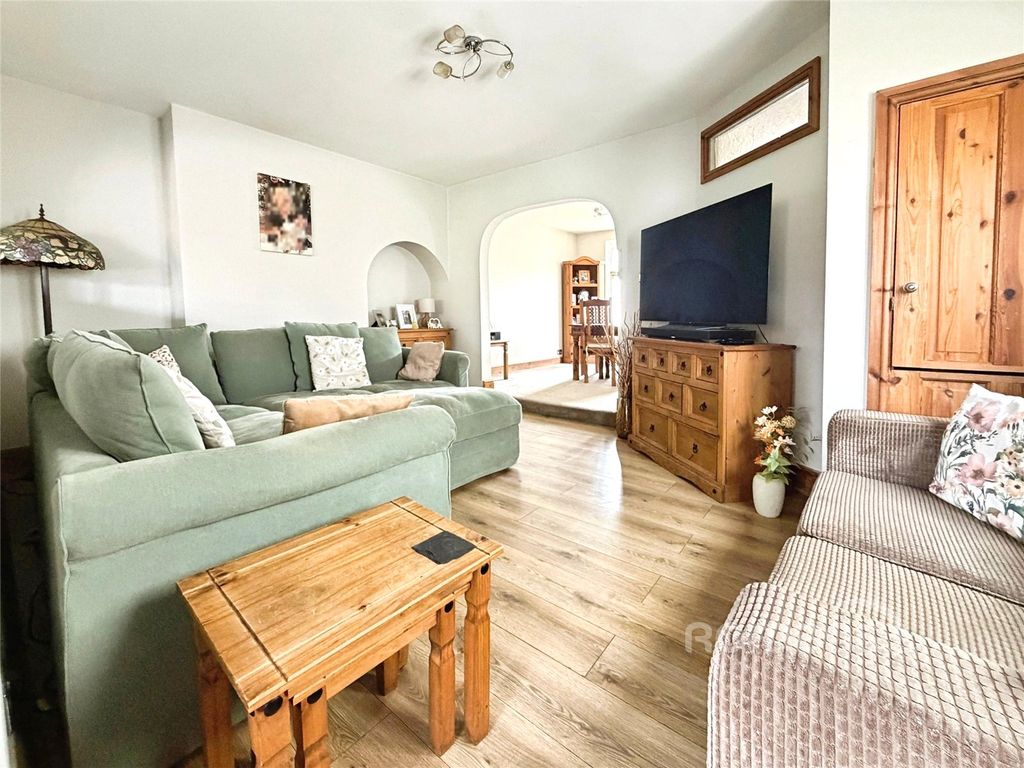 Property photo 3 of 21 Living Room 2