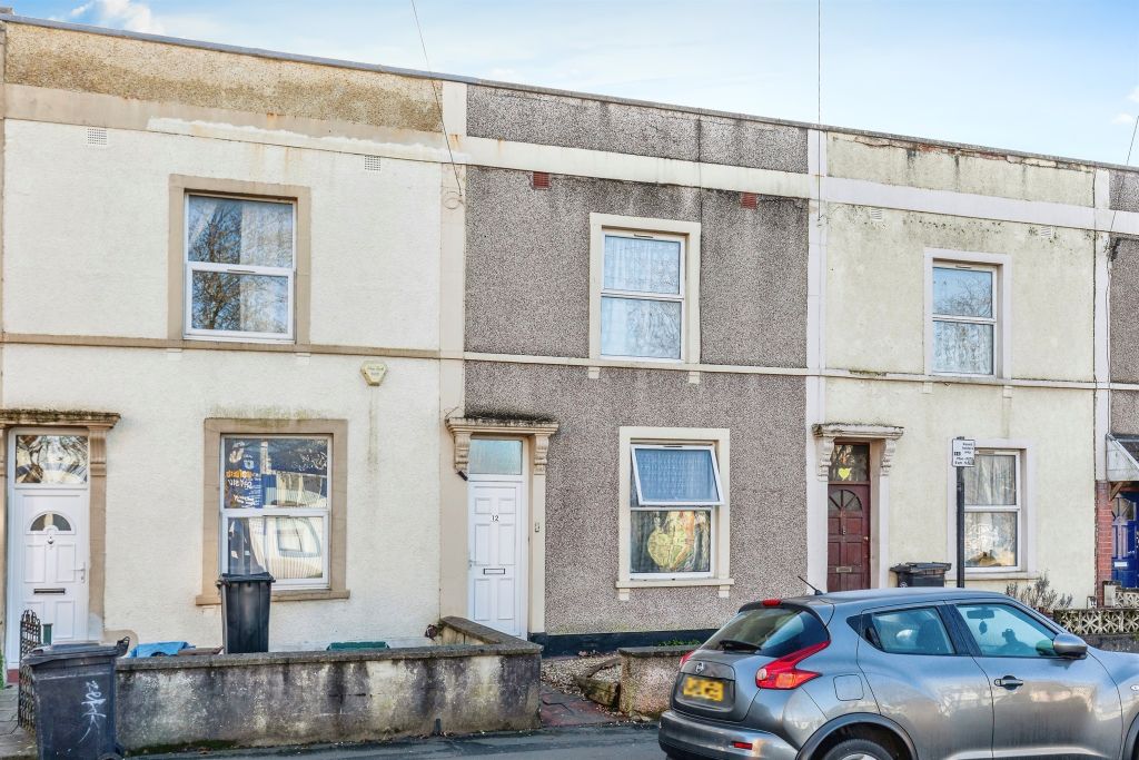 Property photo 1 of 11