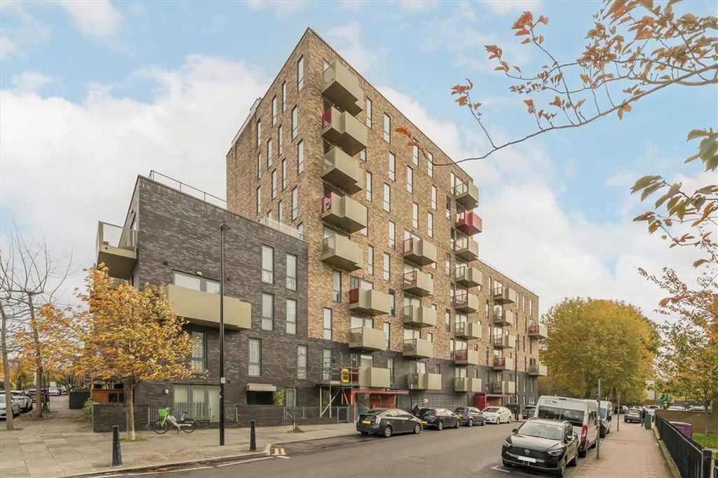 Property photo 1 of 8