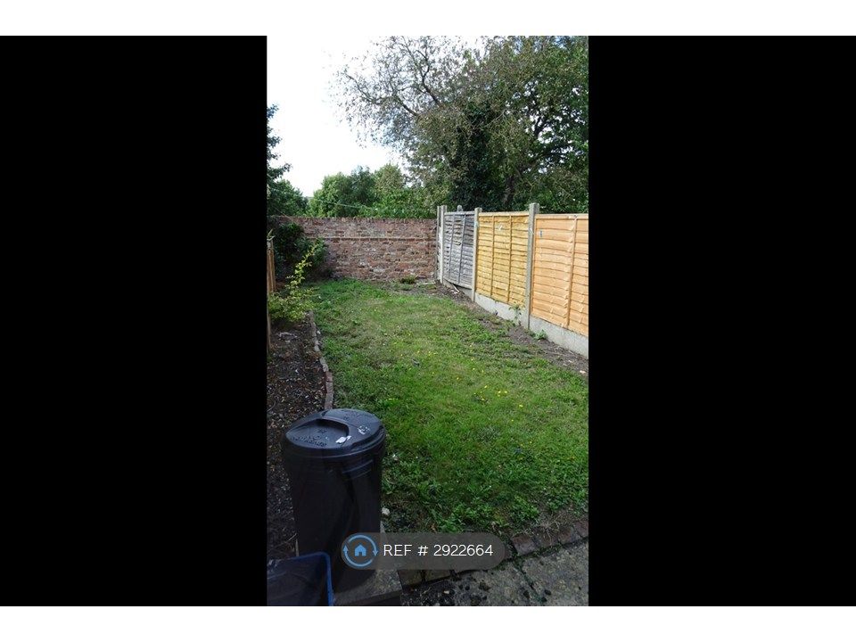 Property photo 3 of 11