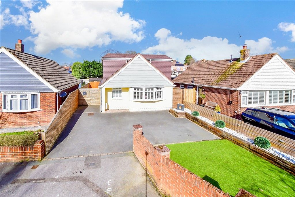 Property photo 2 of 17 External (Web) 1