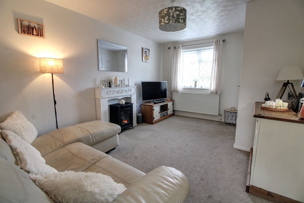 Property photo 2 of 9 Photo #2