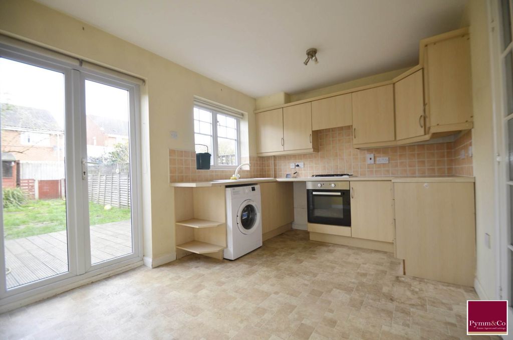 Property photo 2 of 5