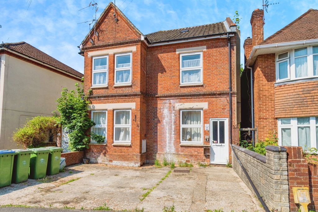 Property photo 1 of 4