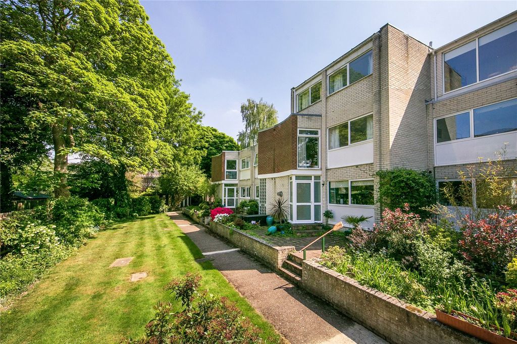 Property photo 1 of 23 Picture No. 7