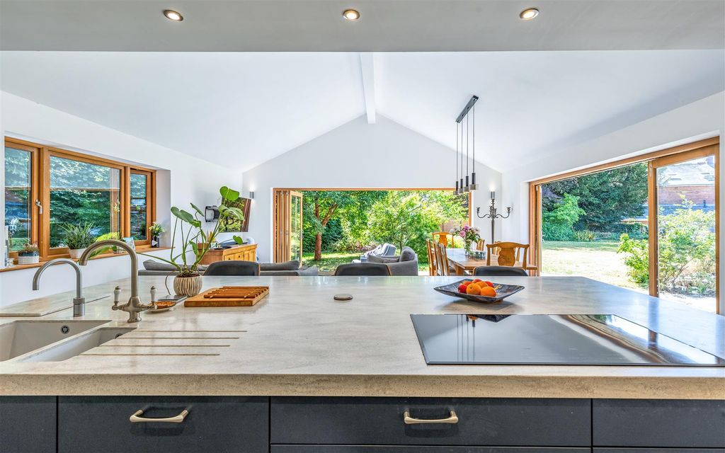 Additional image 21 of 5 bed detached bungalow for saleOverbury Road, Hereford HR1