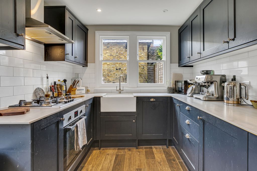 Property photo 2 of 10 Photo 5