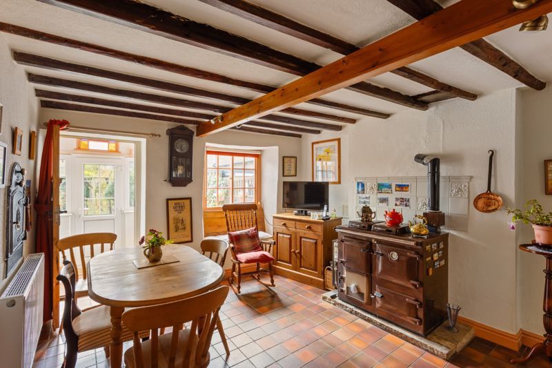 Property photo 2 of 19 Photo 9