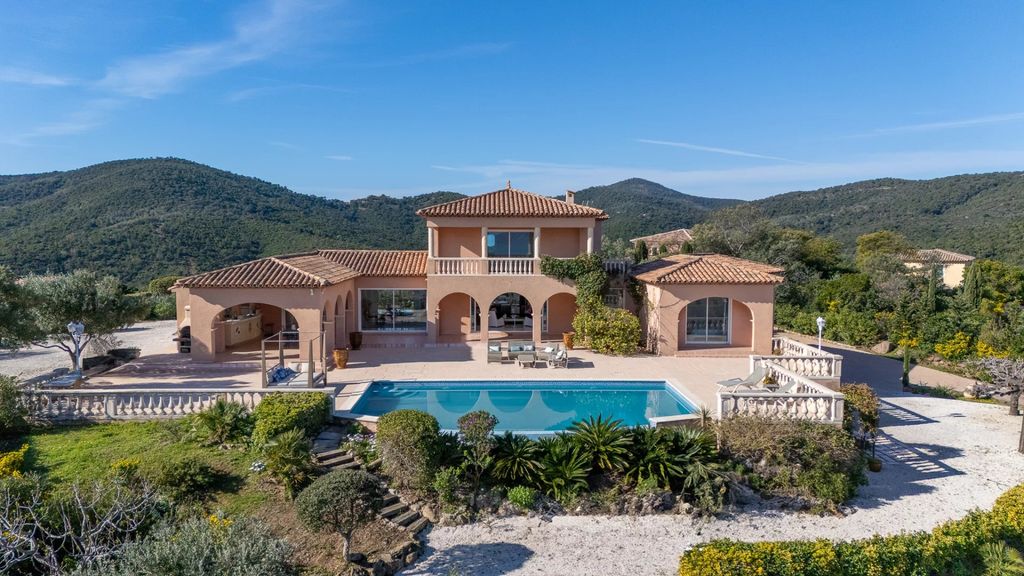 Property photo 1 of 8