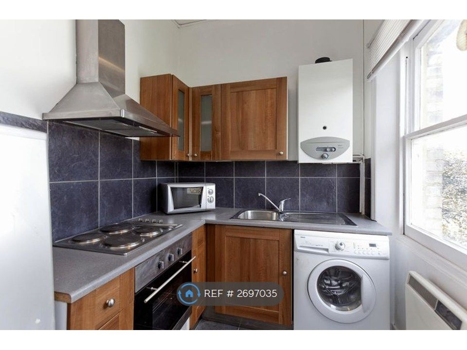 Property photo 2 of 5