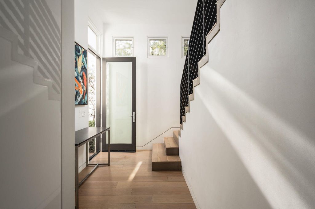 Property photo 3 of 10 <Alttext/>