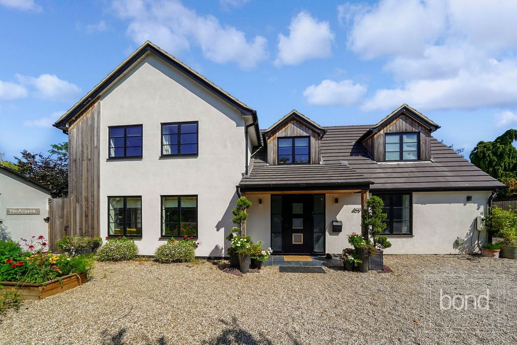 Property photo 1 of 30