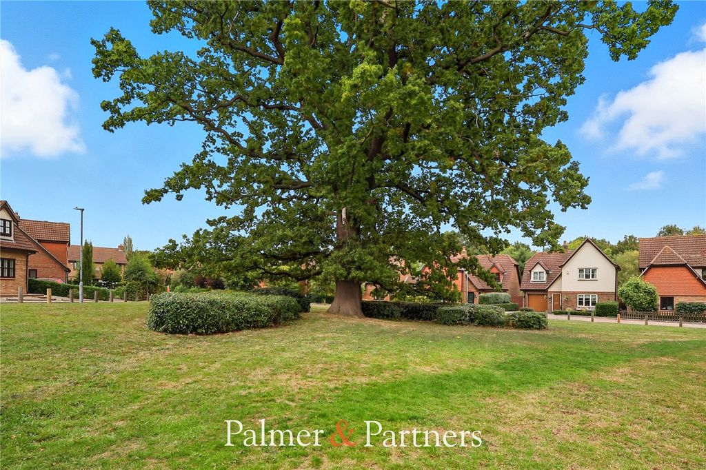 Property photo 2 of 33 Picture No. 40