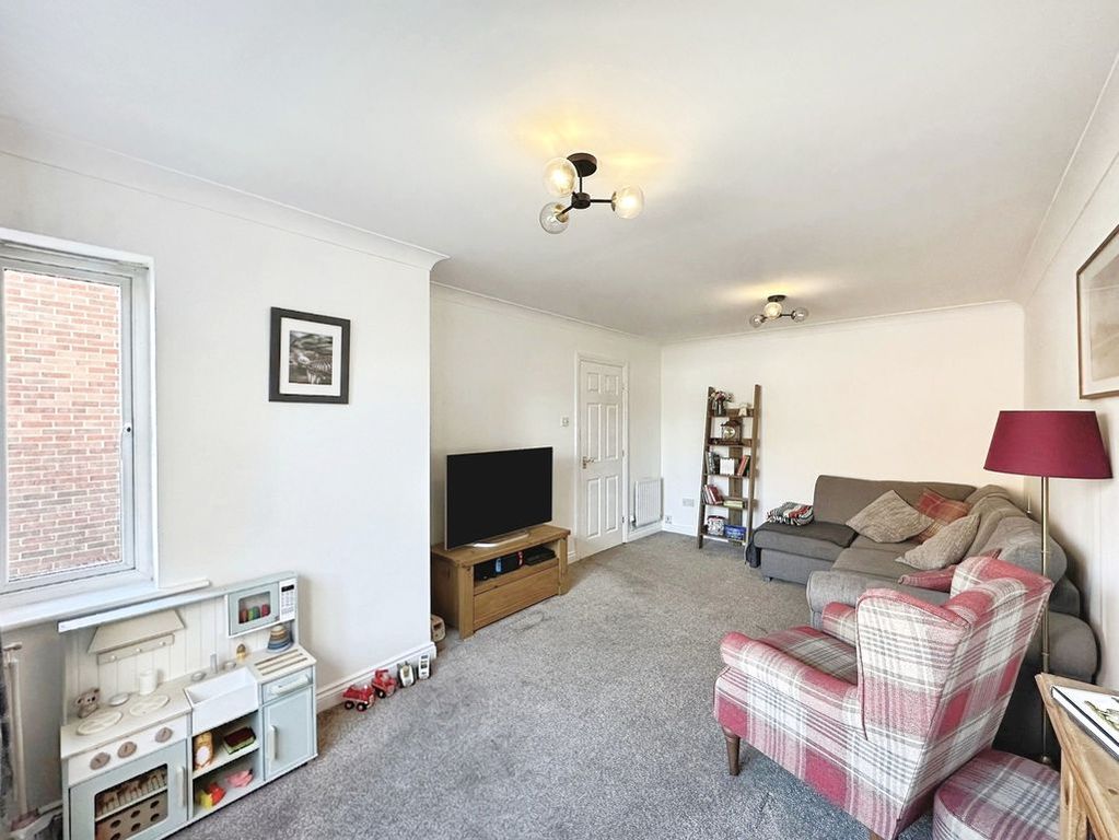 Property photo 3 of 17 Photo 17