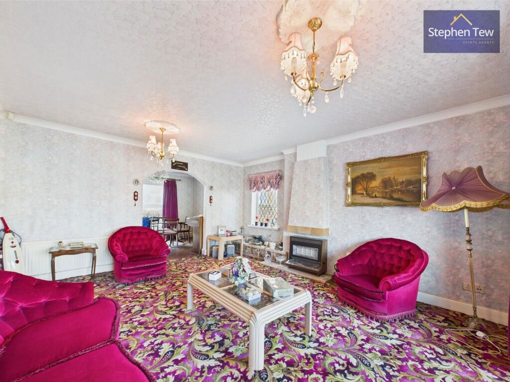 Property photo 3 of 24