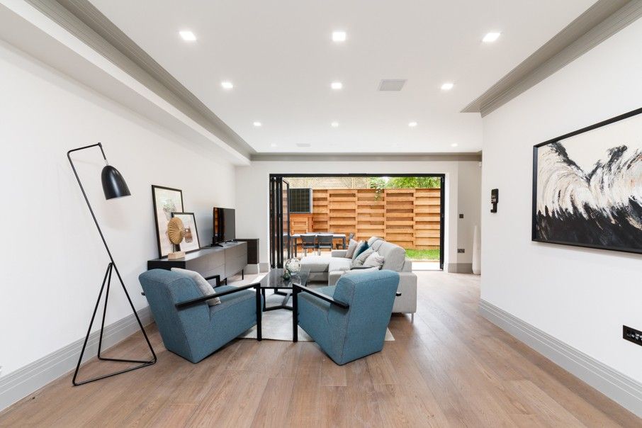 Property photo 1 of 14 Reception (Main)