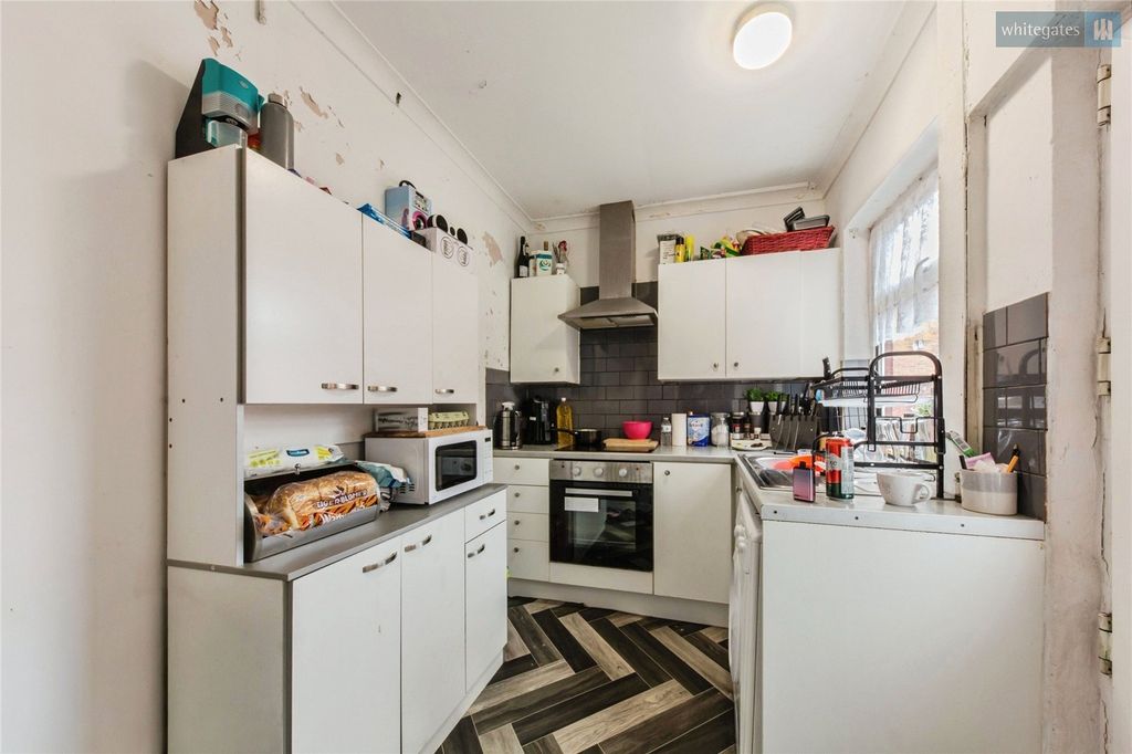 Property photo 3 of 9 Picture No. 08